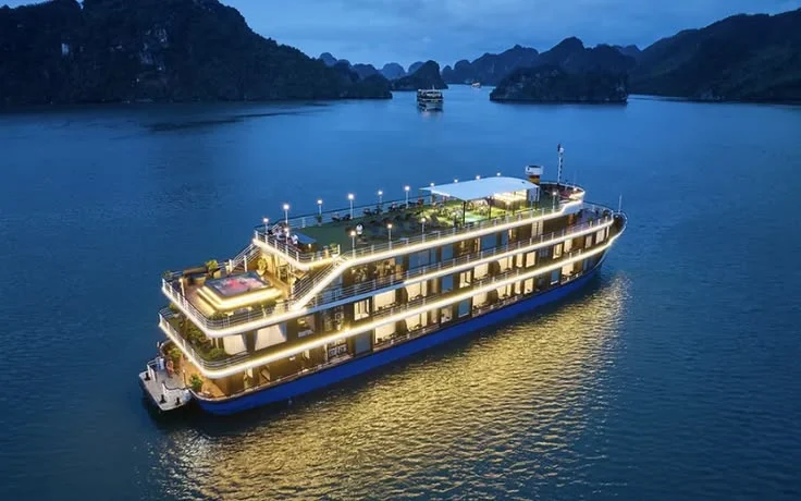 Hành Trình Thượng Lưu 2 Ngày 1 Đêm Cùng Du Thuyền 5 Sao Trên Vịnh Hạ Long